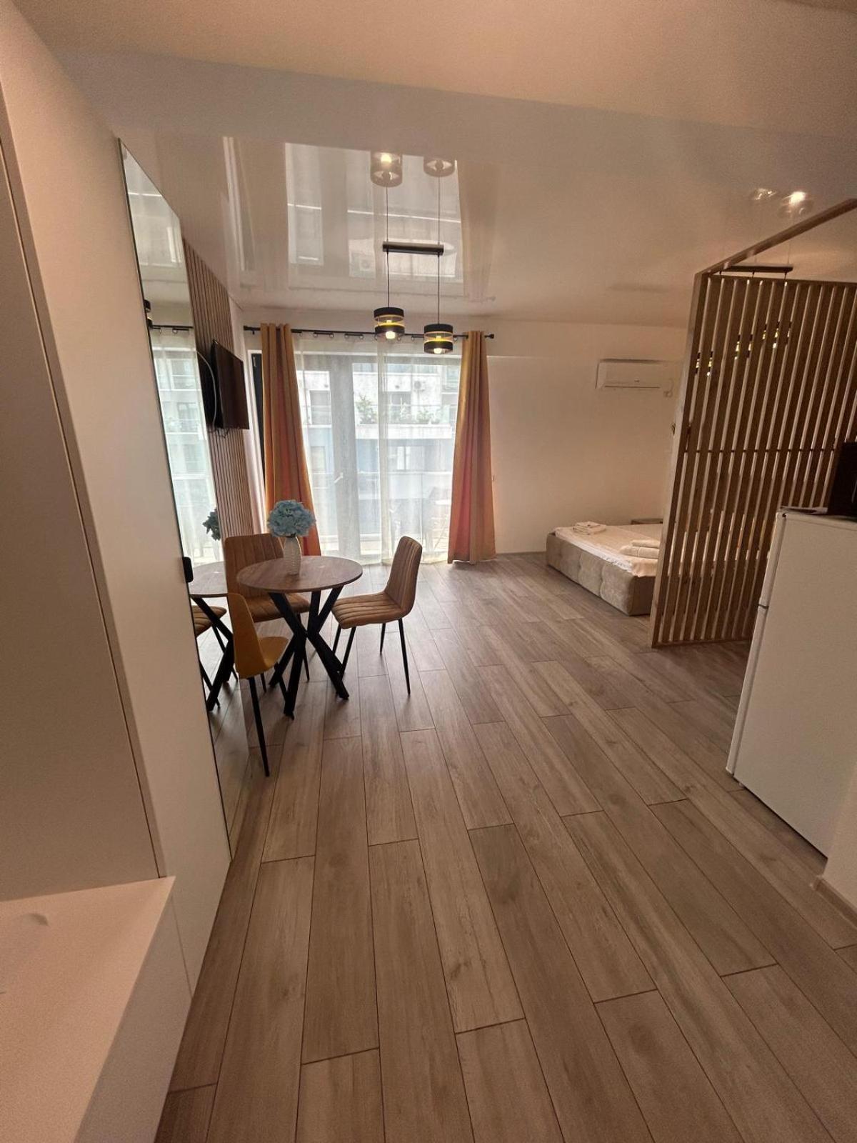606 B2 Almar Luxury Residence-renting & Free Pool Apartment *
